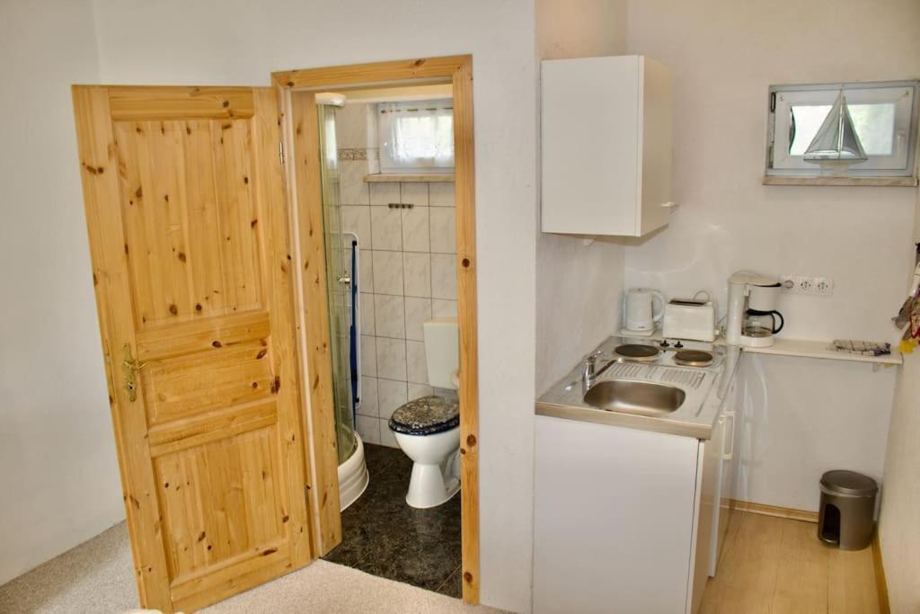 Schoener Gartenbungalow Sellin  Екстериор снимка